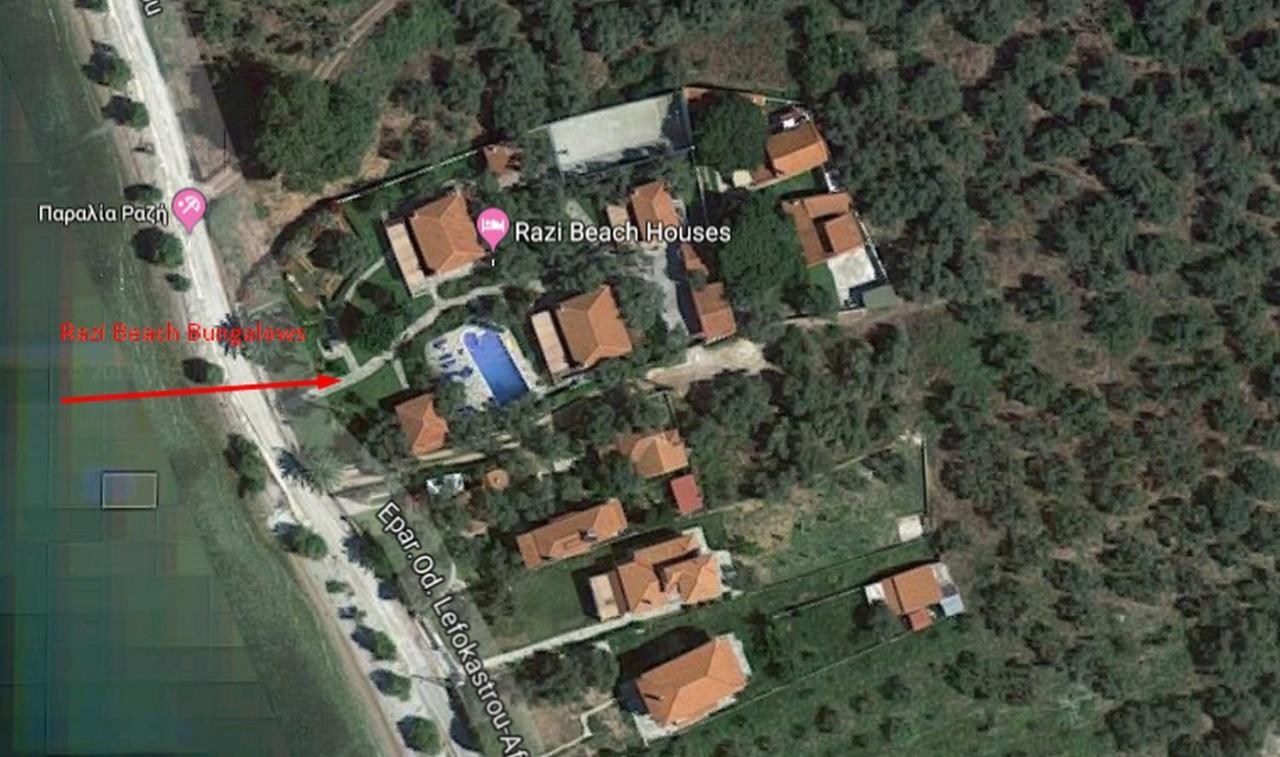 Razi Beach Lefókastron Exterior foto